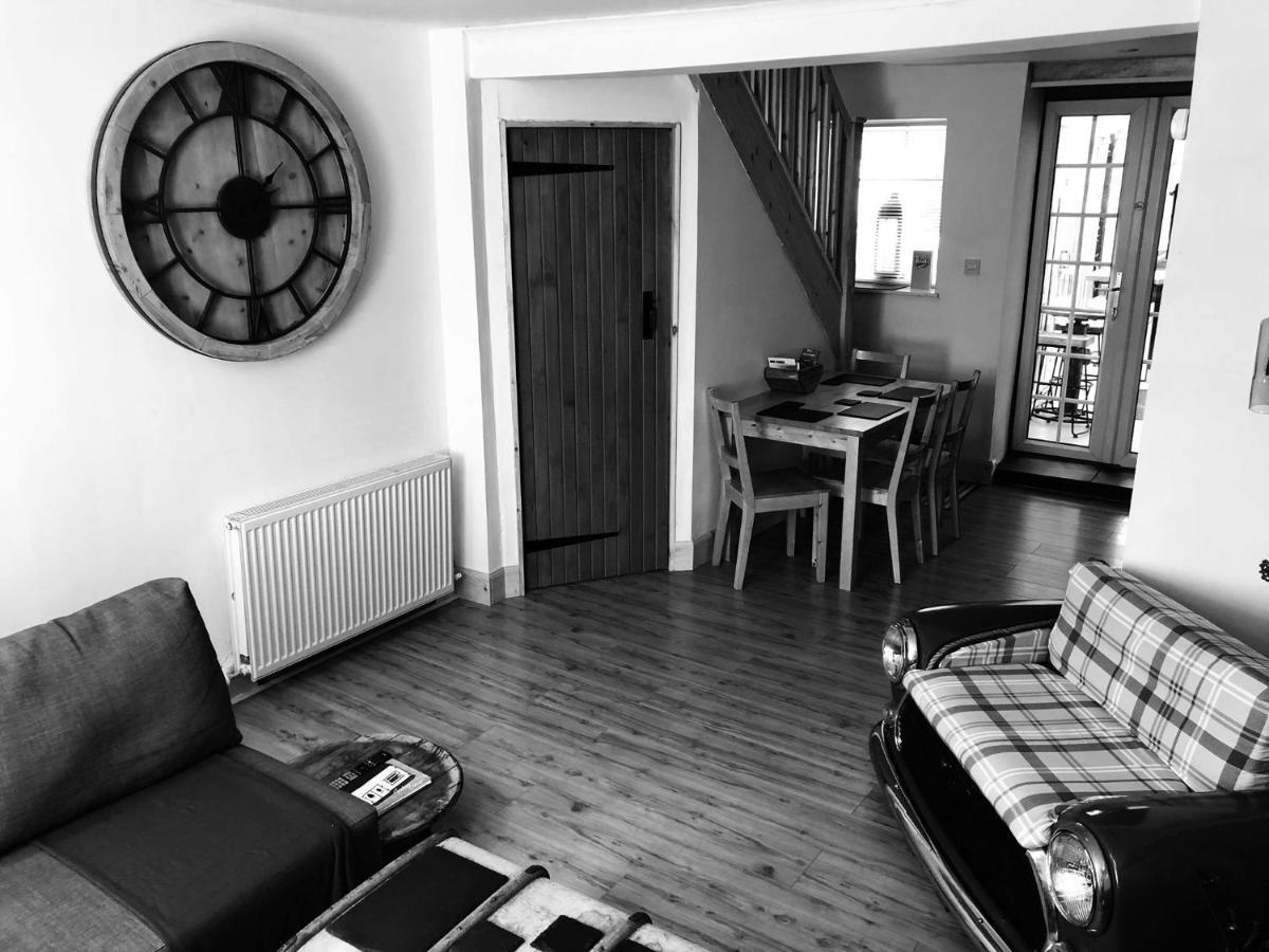 גירבאן Fisher Holiday Cottage Ayrshire מראה חיצוני תמונה